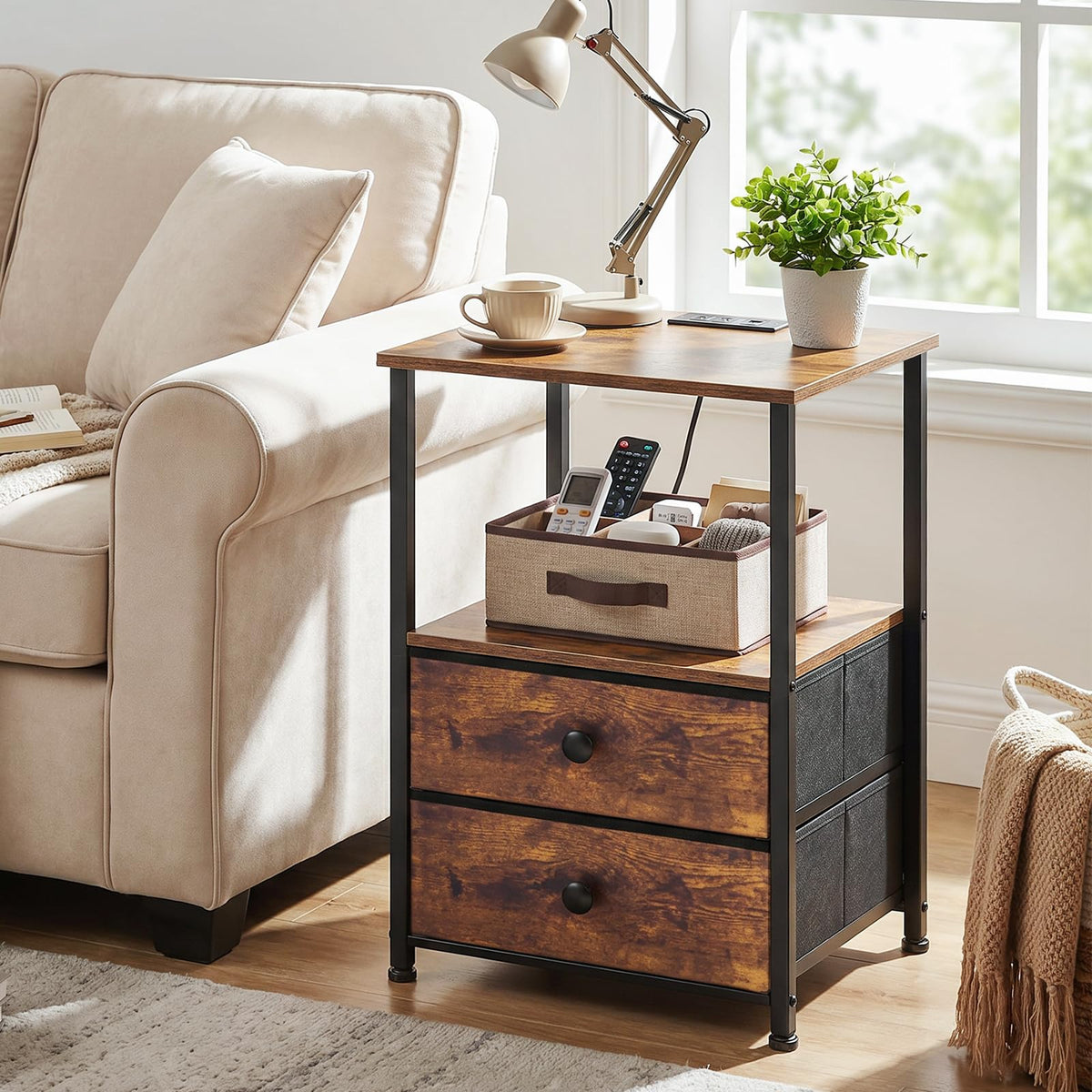 Nightstands Set of 2 with Charging Station J766661